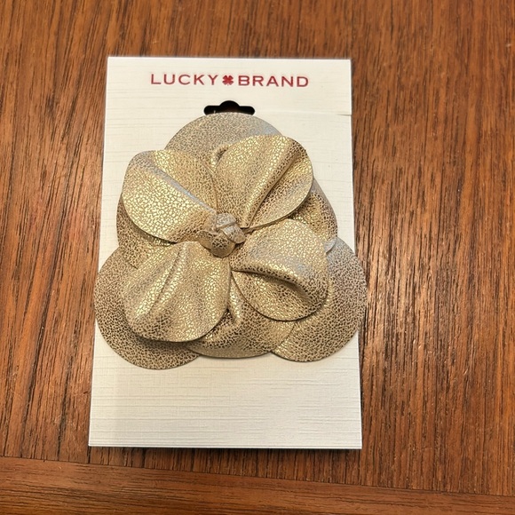 Lucky Brand leather gold pin - Picture 1 of 3